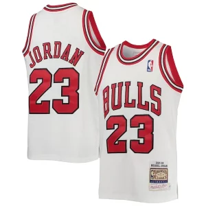 Magnificent Michael Jordan Chicago Bulls Youth 1997/98 Hardwood Classics Authentic Jersey   White/Black/Red to stand out at the arena