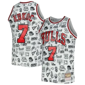 Fantastic Toni Kukoc Chicago Bulls 1997/98 Hardwood Classics Doodle Swingman Jersey   White to elevate your game - day look